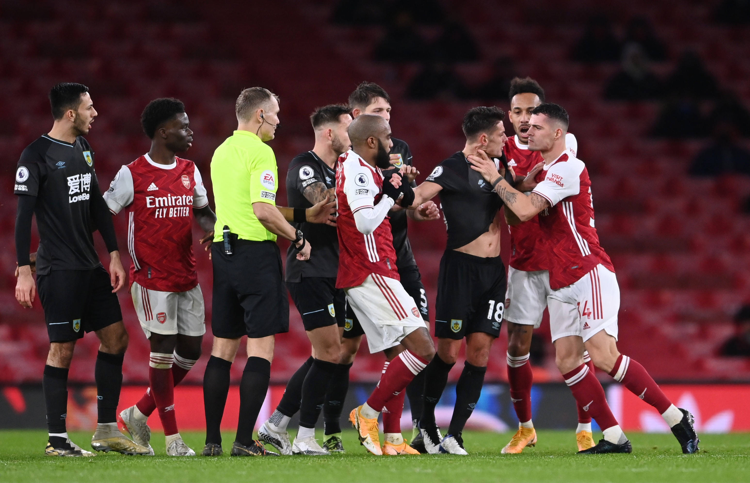 利离不开他 利离不开他