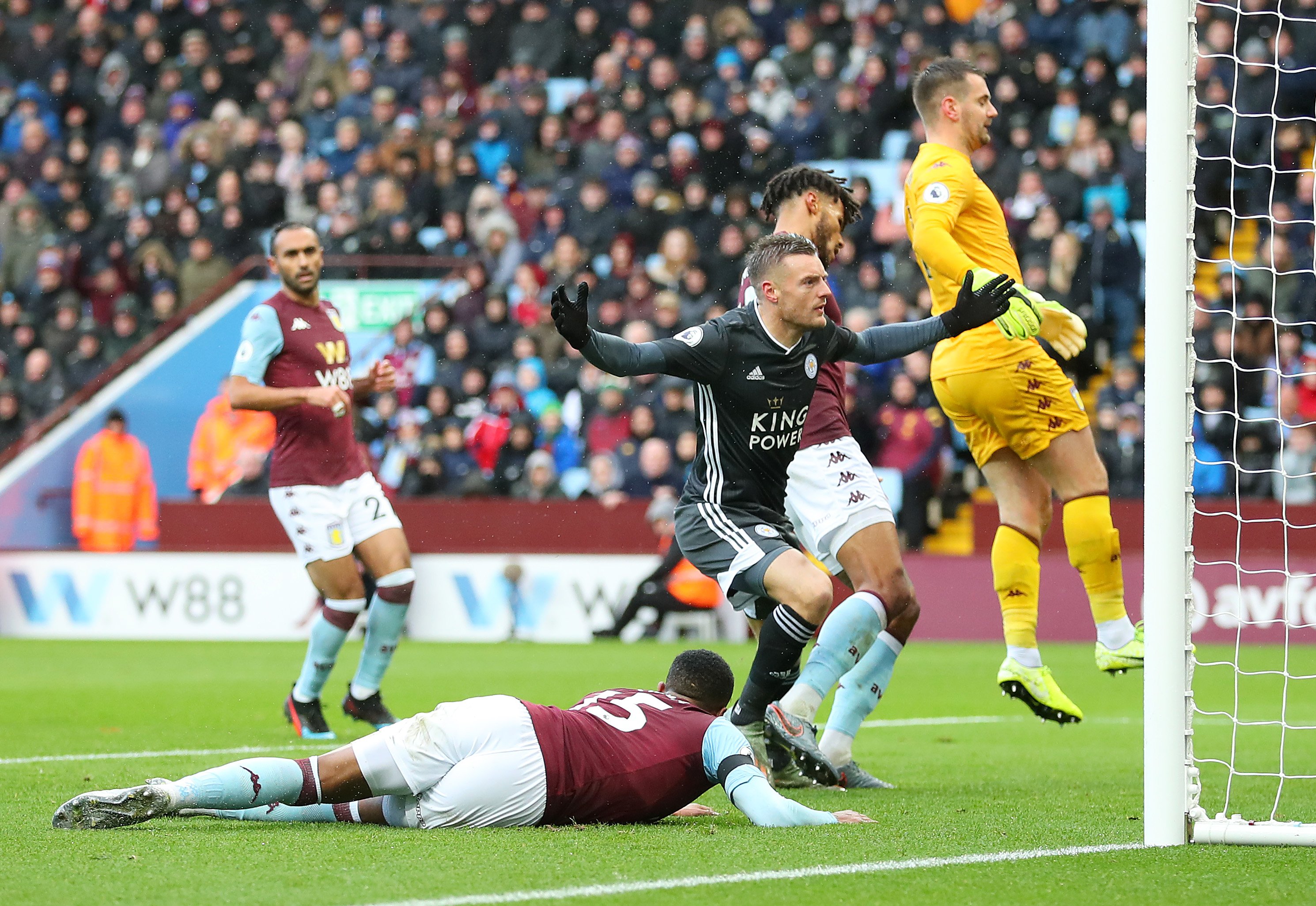 会的成功举 会的成功举